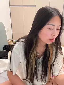 zzdd999 online show from April 25, 1:41 pm