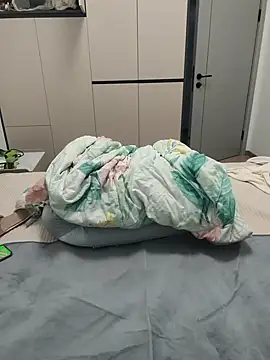 zzdd999 online show from March 9, 5:21 am