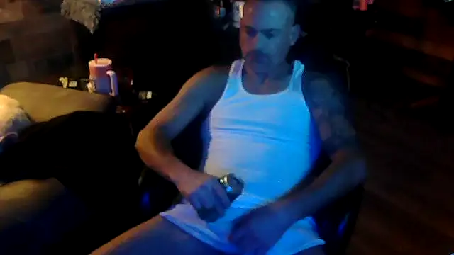 MISTERANDDEMI online show from April 27, 7:05 am