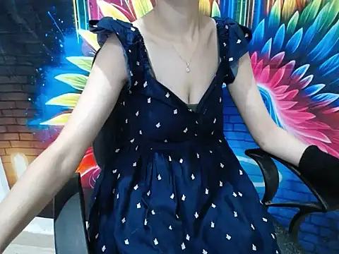 Farhana beautyfull online show from April 23, 12:29 pm