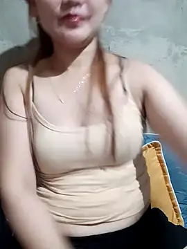 yula-bi online show from April 25, 1:52 pm