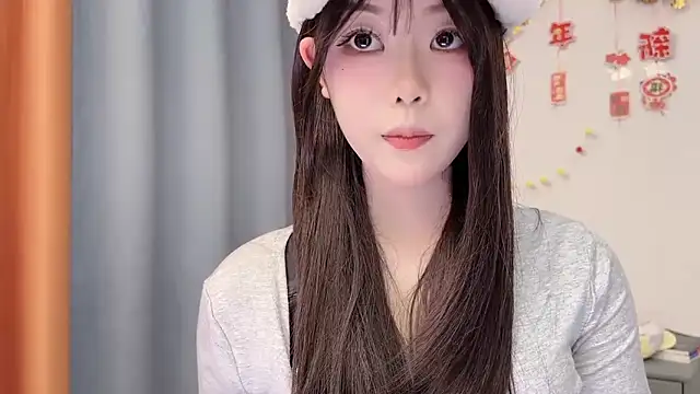 smalldaisy online show from March 12, 2:58 am