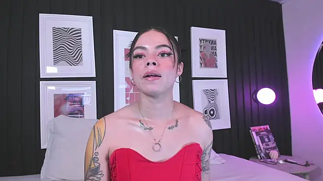 leslie thompson online show from January 17, 7:54 pm