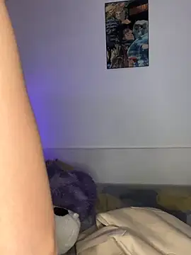 junorise23 online show from April 23, 6:32 am