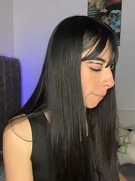 junorise23 online show from April 27, 5:48 am