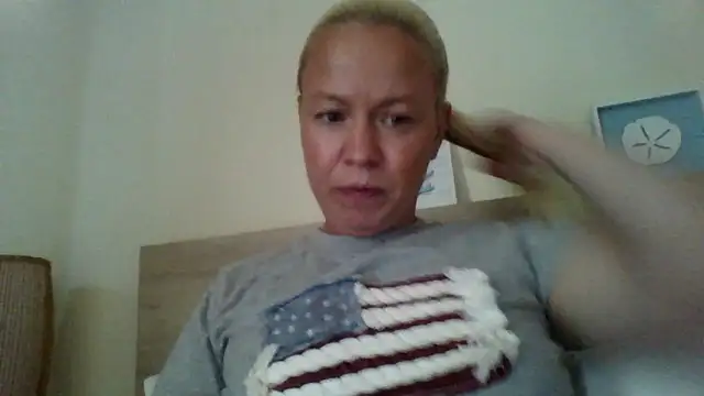 jennyblondeuk online show from April 20, 6:11 pm