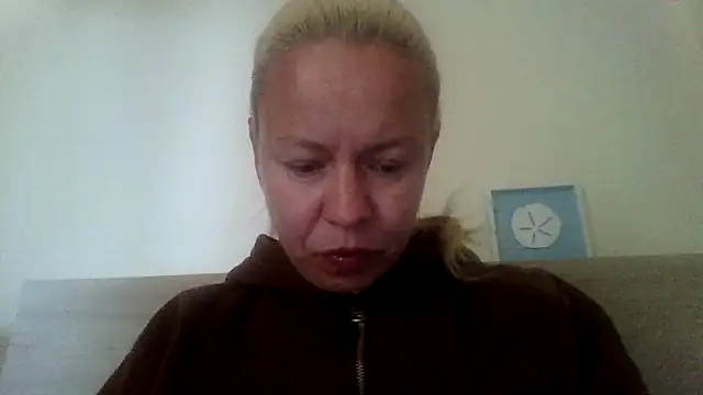 jennyblondeuk online show from April 24, 5:38 pm