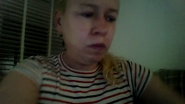 jennyblondeuk online show from February 18, 10:53 pm