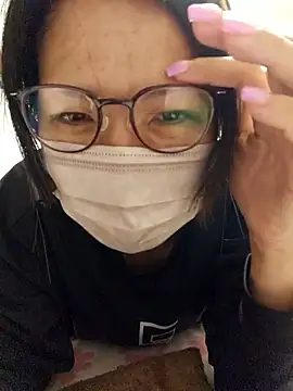 tomatocjin124 online show from March 26, 8:43 pm