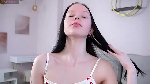 ElmiraShivley online show from March 7, 3:02 am