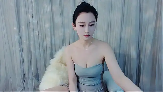 HCOCO online show from April 21, 1:07 pm