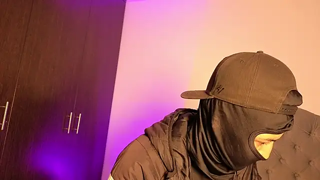 cute emmma online show from April 11, 11:14 am