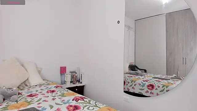 AlexaStormm online show from March 10, 7:45 am