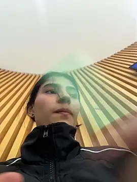 Ema Rose  online show from April 16, 9:50 pm