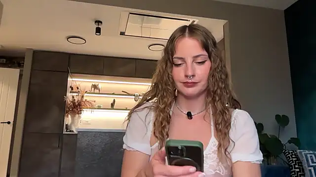 miamiamuse online show from June 17, 8:43 pm