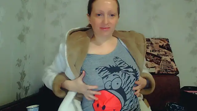 CrystallAngel online show from January 13, 5:39 pm