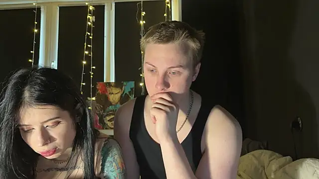 love4couple online show from April 26, 7:50 am