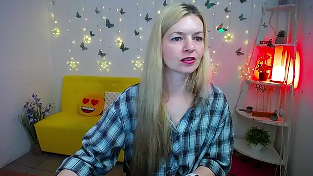 MelissaTyler online show from April 29, 11:46 am