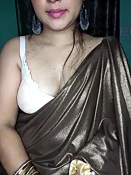 Saumyy online show from February 12, 8:54 pm