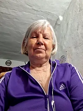 KlaudiaDarling online show from April 23, 1:57 pm