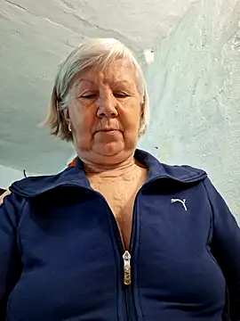 KlaudiaDarling online show from April 22, 11:18 am