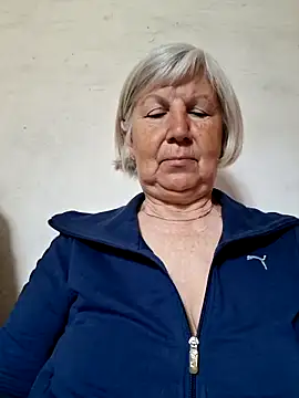 KlaudiaDarling online show from April 27, 8:22 am