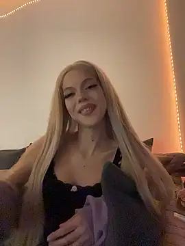 MiaTamara online show from January 17, 7:10 pm