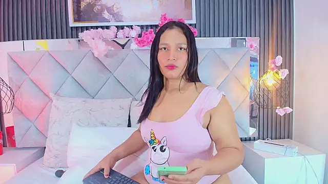 Sara Channel01 online show from April 22, 11:40 am