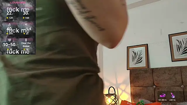 kat paradise online show from June 5, 1:39 pm