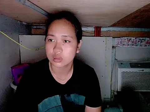 HottiesAsianAriane online show from May 20, 8:17 pm