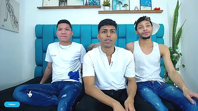 Interracial Snow Bunny online show from April 24, 9:28 pm