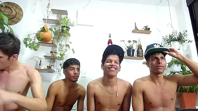 Interracial Snow Bunny online show from March 8, 2:04 am