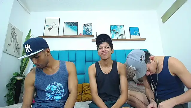 Interracial Snow Bunny online show from March 23, 8:15 pm