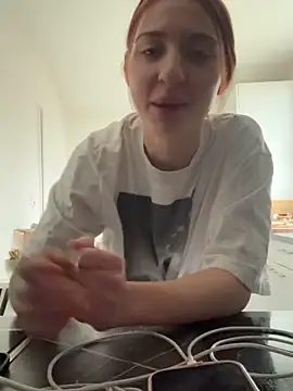 xvicoo online show from February 11, 9:11 am