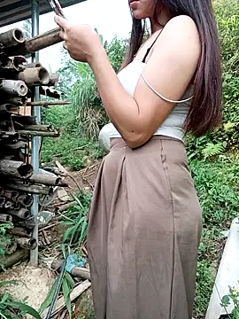 congchua977 online show from April 21, 2:51 am