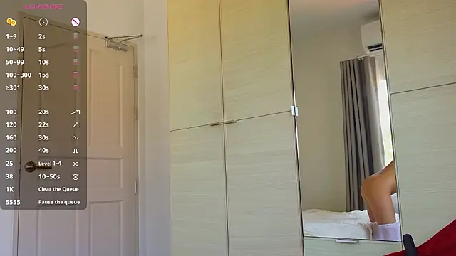 MilaReef online show from March 27, 8:26 am