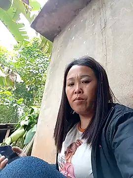 dakota-kis online show from February 15, 7:51 am