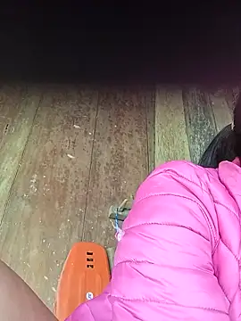 dakota-kis online show from April 21, 1:42 am