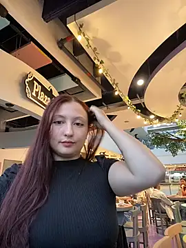 Scarlet auraa online show from March 30, 10:42 pm