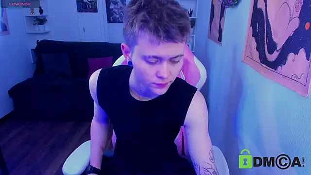 Tomas Norton online show from January 8, 5:22 am