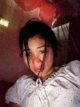 Hiniyk2 online show from April 20, 12:35 am