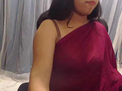 MidnightMina online show from June 12, 5:21 pm