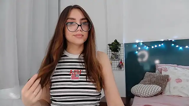 NebulaHavenn online show from March 10, 5:50 pm