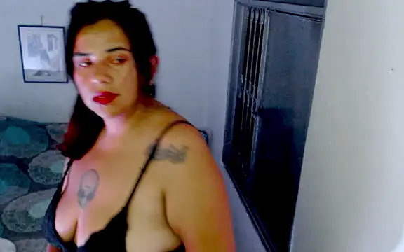 happycarlha online show from January 11, 8:52 am