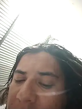 happycarlha online show from January 7, 1:31 am