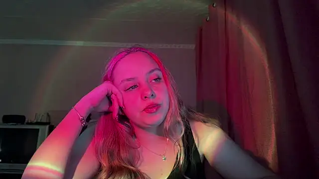 ZoraDearmon online show from January 12, 9:31 pm