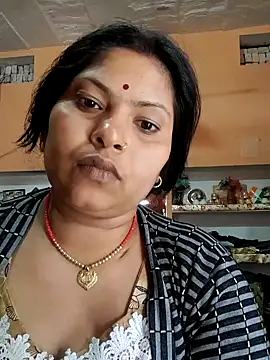 Punam shekh online show from March 23, 7:25 am