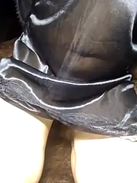 Merrylinh online show from February 2, 3:55 pm