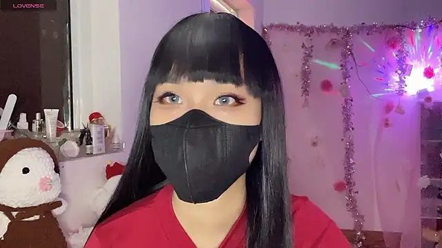 Tieu-May online show from March 18, 10:20 am