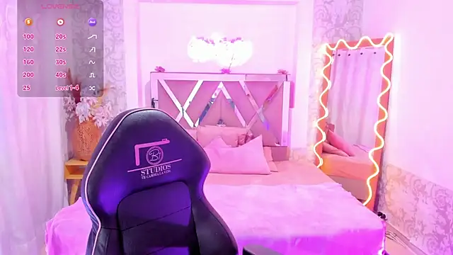 IRINA TAY1 online show from April 24, 3:09 am